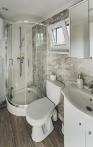 Lawendowy Zakątek 3 domek z balią