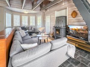 Holiday Home Villa taikavuosseli by Interhome