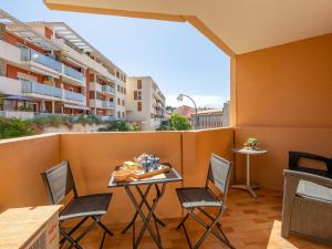 Studio Régina-15 by Interhome