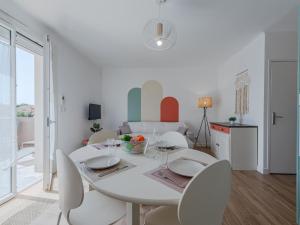 Appartements Apartment Pine-s Mansion-1 by Interhome : photos des chambres