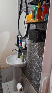 Refrigerado Quarto sala cozinha e sacada