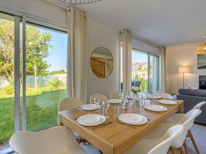 Maisons de vacances Holiday Home Les Salines by Interhome : photos des chambres