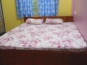 Roy Guest House