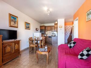 Apartment Les myrtilles-2 by Interhome