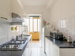 Apartment Appartamento Renato Roma Musei Vaticani by Interhome