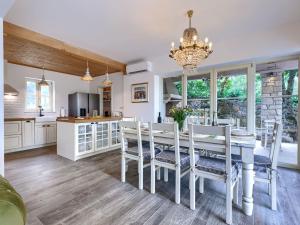 Villa Ardiletta by Interhome 