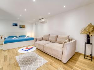 Apartment Erin by Interhome