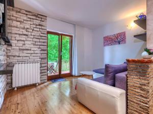 Apartment Apartmani Amaii-1 by Interhome 