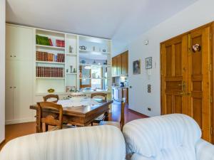 Apartment Casa Luisa by Interhome
