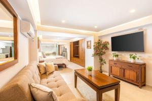 Harbor 5002 by Moikkarentals