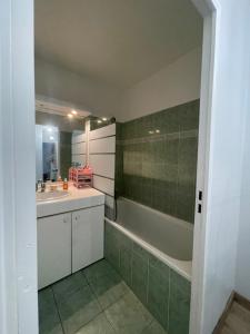 Appartement avec vue sur le Stade de France & le canal