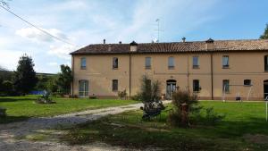 Pension B&B La Palazza Russi Italien