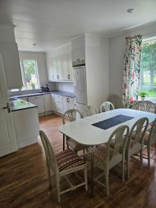 Örnsro Boende och Ställplatser