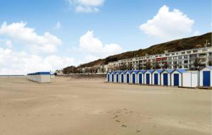 Appartements Lovely Apartment In Wimereux With Wifi : photos des chambres
