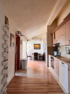 Apartment Marron Matou Budva