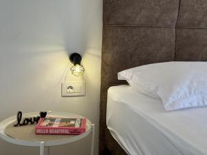 Accommodation Đivanović with sea view