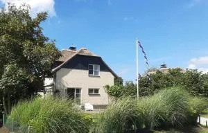 Beach Villa Makkum met sauna - Makkum