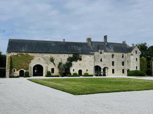 B&B / Chambres d'hotes MANOIR du QUESNAY : photos des chambres
