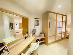 Charming 2-Bedroom Apartment in Théoule-sur-Mer with Swimming Pool Access