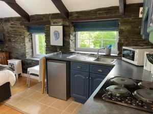The Hayloft - New Dog friendly with garden and parking