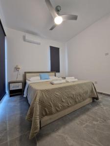 One Bedroom Apartment, No 205, Kato Paphos -By IMH Travel & Tours