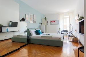 The Best Rent - Colorful Apartment in Central Station