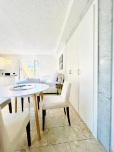 Suite 3