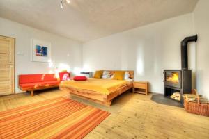 Retro Cottage Dvor Hrivko - Low Tatra Mountains