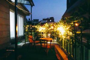 Căn Hộ 3 Phòng Ngủ (Three-Bedroom Apartment)