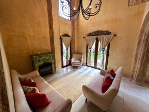 Casa de Lujo en Antigua Guatemala, Centro Turístico