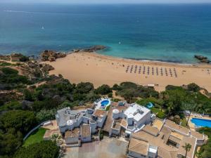 Luxurious BEACHFRONT VILLA de la PLAGE with private beach acces