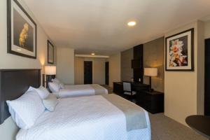 Conquistador Hotel & Conference Center