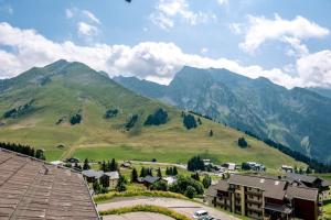 Maisons de vacances Slow Chalet MtBlanc Soleil Ski-inout Nice View Balcony Elevator Parking : photos des chambres