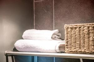 Maisons de vacances Slow Chalet MtBlanc Soleil Ski-inout Nice View Balcony Elevator Parking : photos des chambres