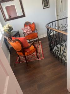 Queen’s Gate Ecstasy Home