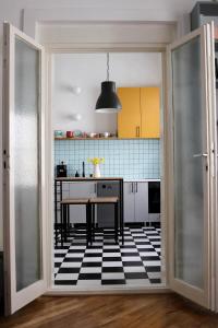 Designers Flat in City Centre