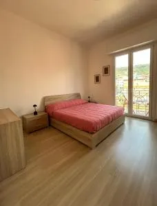 Appartamento trilocale centro Arma di Taggia - Arma di Taggia