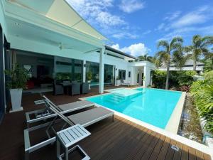 Aromdee 2 Villa by G Estate Phuket
