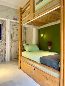 Habibi Hostel & Restaurant