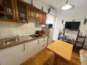 Cosy seaview Mimice apartments 