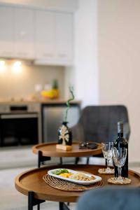 Icarus & Hermes Luxury Apartments