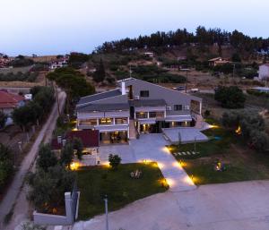 Villa llanaj Residence 4 by Luxlikehome