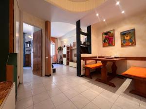 WELCOME RIVIERA - POSADA DI VIA MAZZINI, Central apartment with elevator, Wi-Fi, air conditioning, and, depending on availability, a private garage 800 meters away at 20,00 euro per night