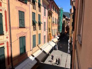 WELCOME RIVIERA - POSADA DI VIA MAZZINI, Central apartment with elevator, Wi-Fi, air conditioning, and, depending on availability, a private garage 800 meters away at 20,00 euro per night