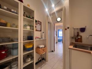 WELCOME RIVIERA - POSADA DI VIA MAZZINI, Central apartment with elevator, Wi-Fi, air conditioning, and, depending on availability, a private garage 800 meters away at 20,00 euro per night