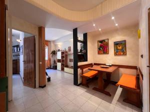 WELCOME RIVIERA - POSADA DI VIA MAZZINI, Central apartment with elevator, Wi-Fi, air conditioning, and, depending on availability, a private garage 800 meters away at 20,00 euro per night