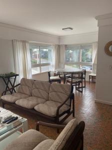 Impecable Dpto a 3 cuadras del mar - Ubytování bez kategorie ve městě Pinamar