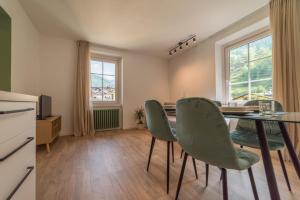 Villa Monari Apartment with Mountain View