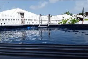 VillaBadlou Ti Cocon - 戈亚夫