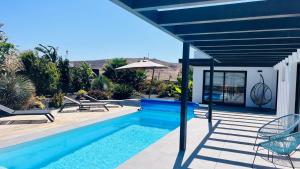 Casa Carica with heated pool in Lajares